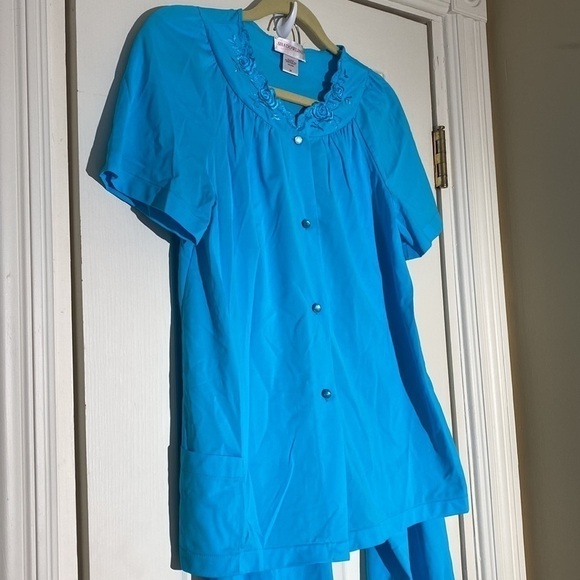 VINTAGE SHADOWLINE Sz 34  (Small) Turquoise Blue 100% Nylon Pajamas - Picture 5 of 6